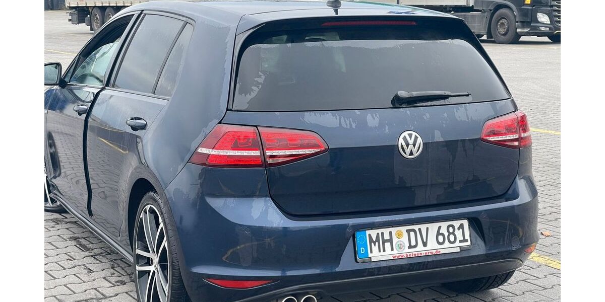 VW Golf 169.000 km 14.500 &euro; Duisburg 47059