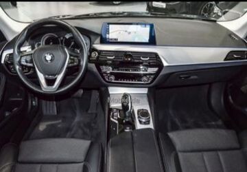 BMW 520 128.500 km 21.100 &euro; Rüsselsheim 65428