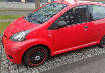 Toyota Aygo 185.000 km 2.000 &euro; Pöppinghausen (Castrop-Rauxel) 44579
