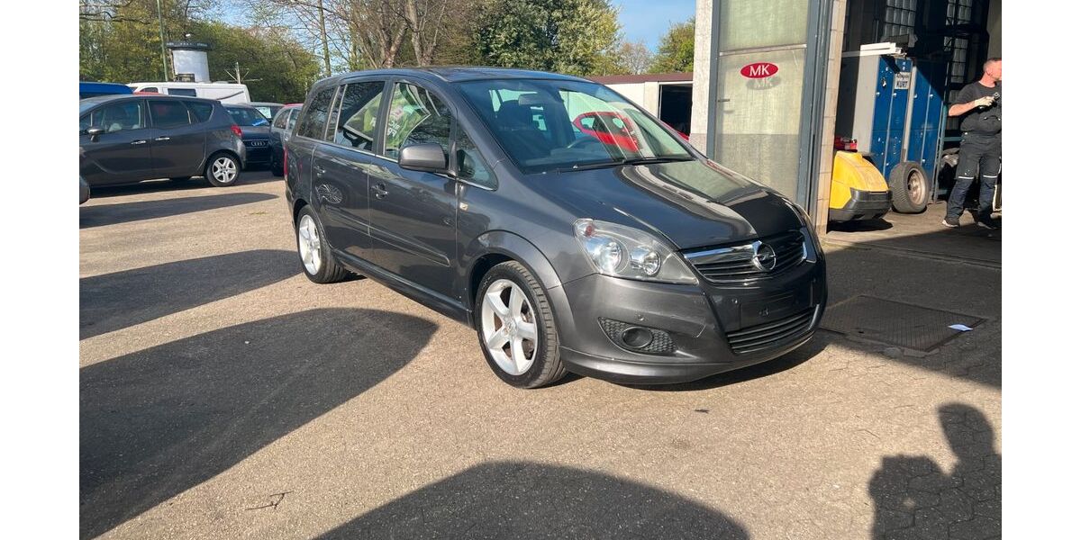 Opel Zafira 123.000 km 5.980 &euro; Essen 45141