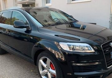 Audi Q7 241.000 km 10.700 &euro; Duisburg 47179