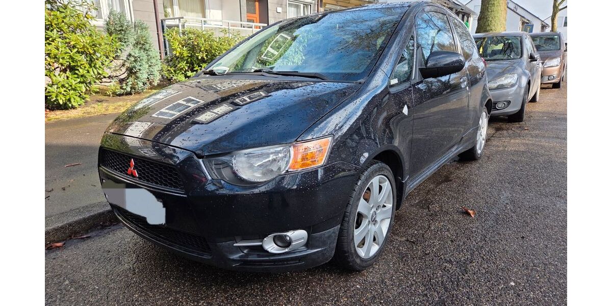 Mitsubishi Colt 79.000 km 2.500 &euro; Gelsenkirchen 45896