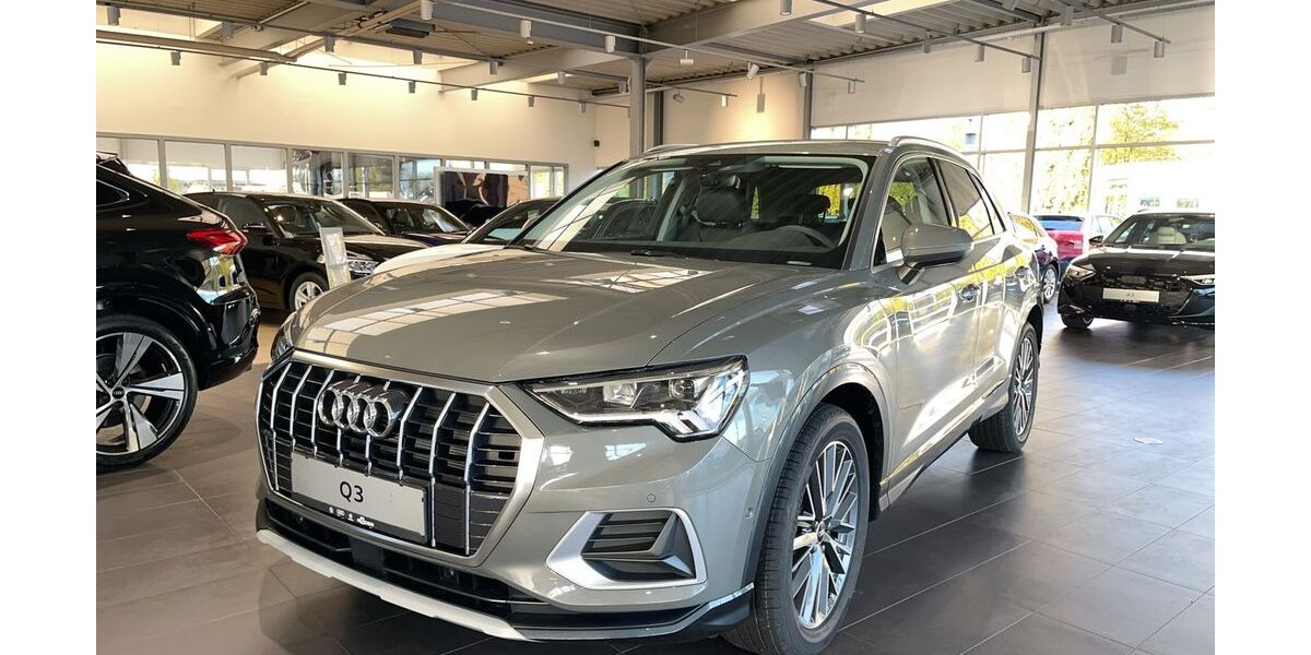 Audi Q3 9.500 km 43.750 &euro; Duisburg 47178