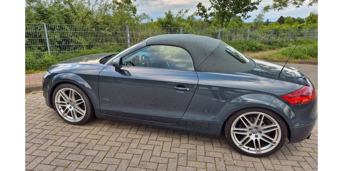 Audi TT 173.000 km 10.900 &euro; Wesel 46485