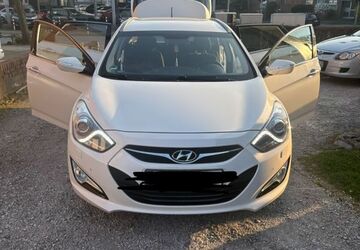 Hyundai i40 113.000 km 9.200 &euro; Herten 45699