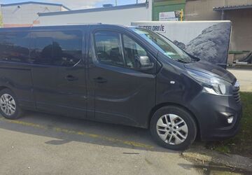 Opel Vivaro 250.000 km 14.875 &euro; Duisburg 47198