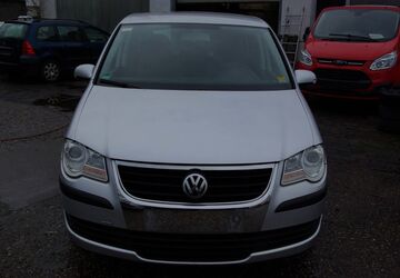VW Touran 155.000 km 3.990 &euro; Bottrop 46242