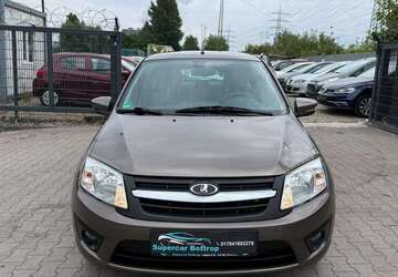 Lada Granta 33.000 km 7.590 &euro; Bottrop 46238