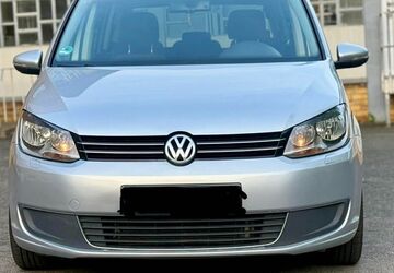 VW Touran 168.000 km 7.900 &euro; Gelsenkirchen 45881