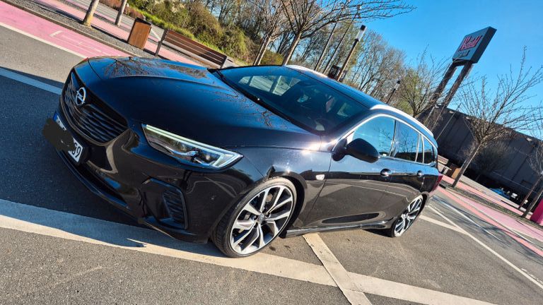 Opel Insignia 105.000 km 19.850 &euro; Bochum 44791