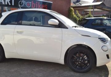 Fiat 500e 13.500 km 17.490 &euro; Raesfeld 46348