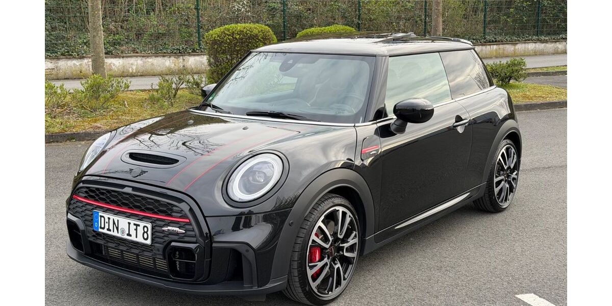 Mini John Cooper Works 39.900 km 30.990 &euro; Dinslaken 46535