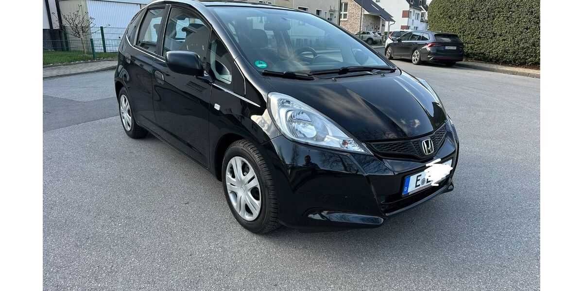 Honda Jazz 136.500 km 5.700 &euro; Essen 45357