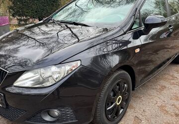 Seat Ibiza 177.000 km 2.999 &euro; Essen 45133