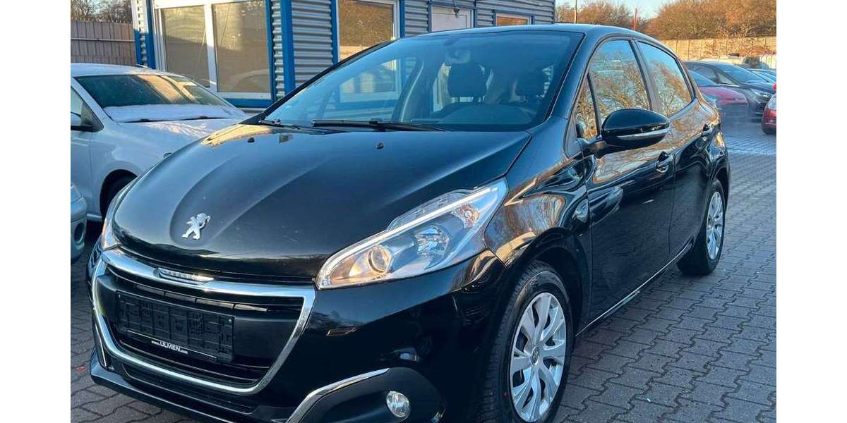 Peugeot 208 88.000 km 7.399 &euro; Essen 45356