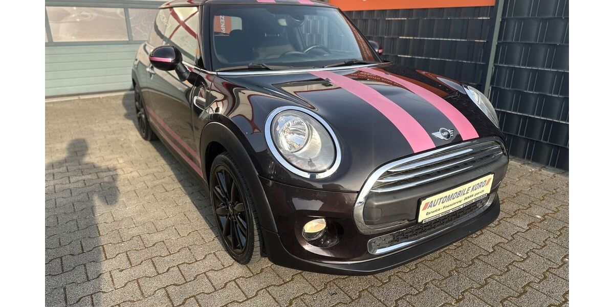 Mini ONE 122.361 km 7.990 &euro; Voerde 46562