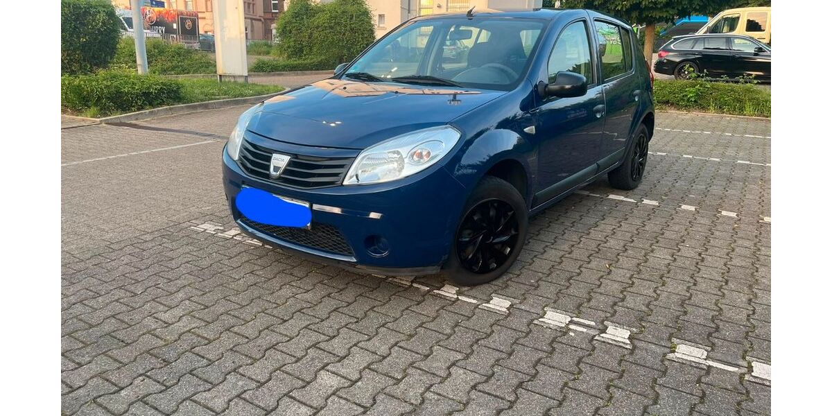 Dacia Sandero 193.000 km 850 &euro; herne 44653