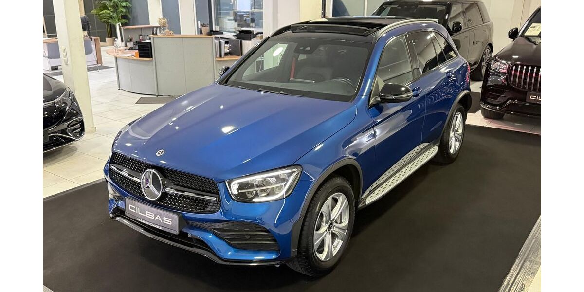 Mercedes-Benz GLC 300 113.677 km 33.900 &euro; Gelsenkirchen 45891