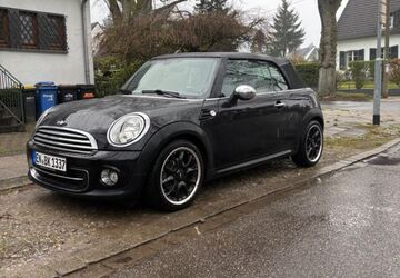 Mini Cooper Cabrio 124.000 km 5.950 &euro; Essen 45239