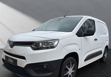 Toyota Proace City 116.000 km 13.450 &euro; Dinslaken 46537