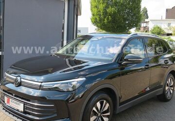 VW Tiguan 6.250 km 38.900 &euro; Gladbeck 45964
