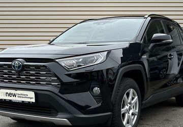 Toyota RAV 4 76.800 km 31.490 &euro; Duisburg 47059