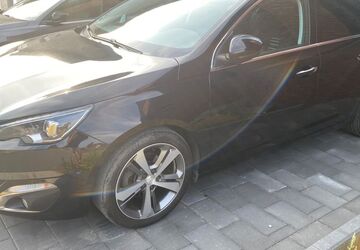 Peugeot 308 188.400 km 5.600 &euro; Heiden 46359