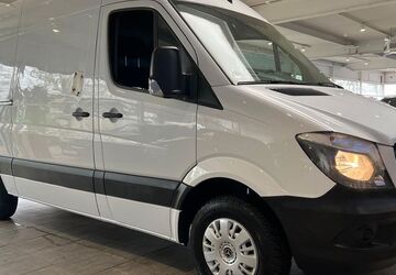 Mercedes-Benz Sprinter 189.000 km 13.990 &euro; Datteln 45711