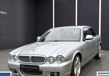 Jaguar XJ 166.137 km 13.990 &euro; Duisburg 47259