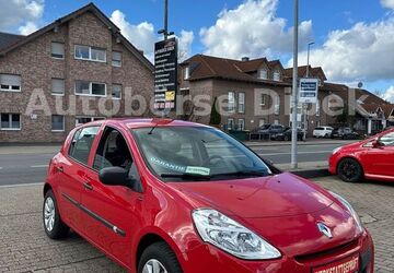 Renault Clio 184.328 km 2.788 &euro; moers 47443