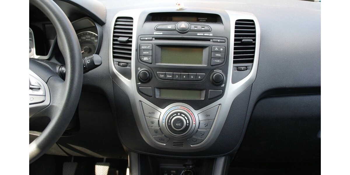 Hyundai IX20 66.000 km 9.990 &euro; Duisburg 47051