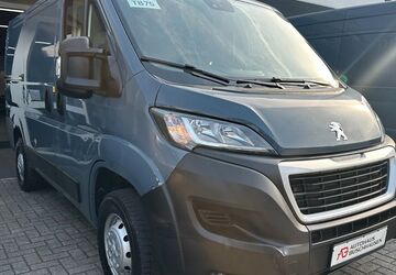 Peugeot Boxer 92.000 km 10.790 &euro; Oberhausen 46049