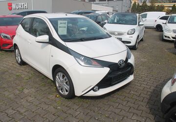 Toyota Aygo (X) 69.391 km 8.700 &euro; Bochum 44867