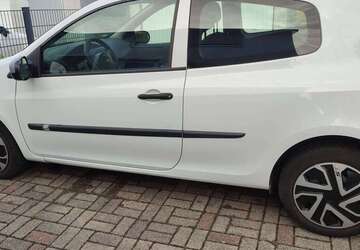 Renault Clio 150.000 km 1.699 &euro; Gladbeck, Stadt 45968
