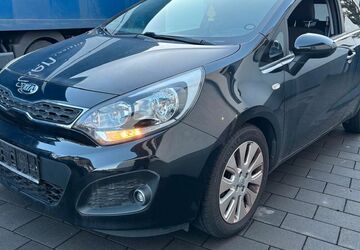 Kia Rio 115.407 km 5.299 &euro; Oer-Erkenschwick 45739