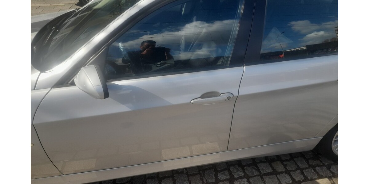 BMW 318 293.000 km 1.800 &euro; Duisburg 47051