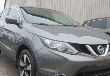 Nissan Qashqai 77.523 km 13.690 &euro; Herne 44653