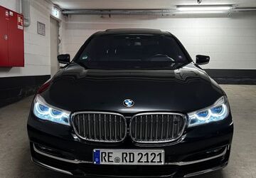 BMW 750 265.000 km 27.400 &euro; Recklinghausen 45663