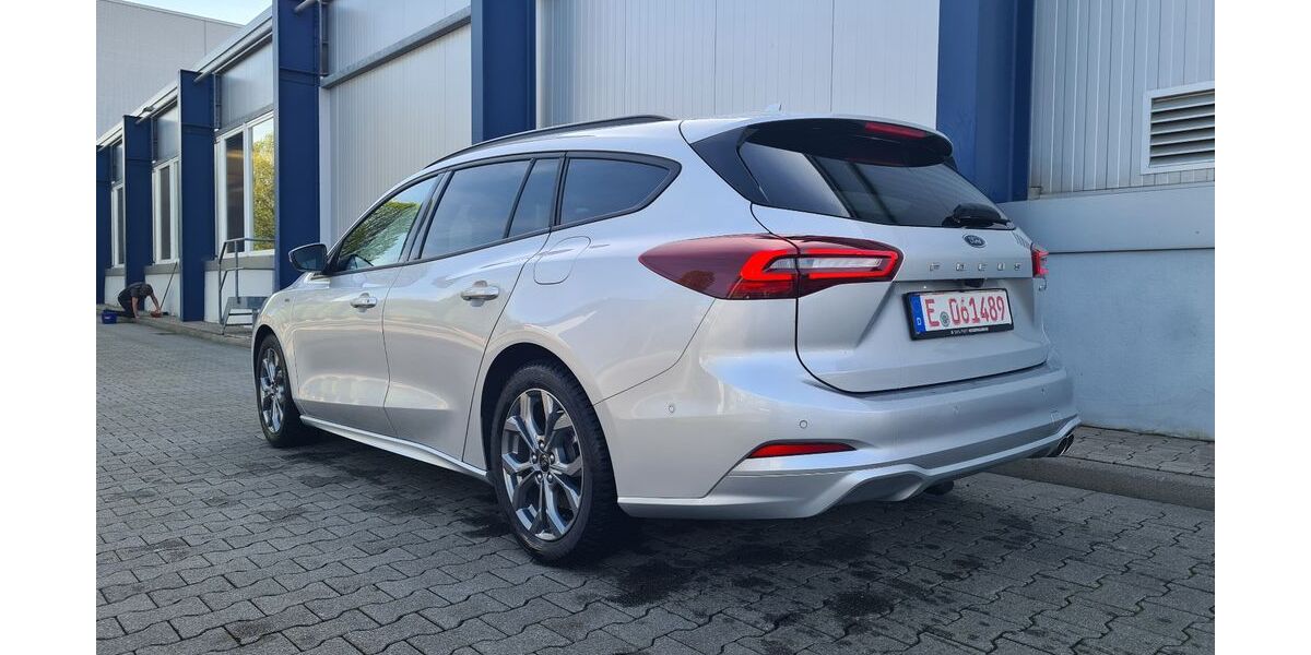 Ford Focus 6.800 km 19.700 &euro; Essen 45276