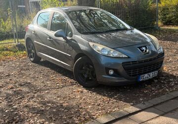Peugeot 207 143.000 km 2.600 &euro; Recklinghausen 45657