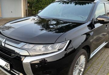 Mitsubishi Outlander 125.000 km 17.900 &euro; Recklinghausen 45661