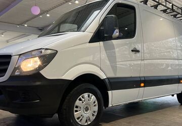 Mercedes-Benz Sprinter 198.000 km 15.500 &euro; Datteln 45711