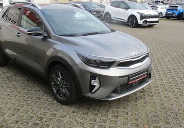 Kia Stonic 27.467 km 19.590 &euro; Datteln 45711