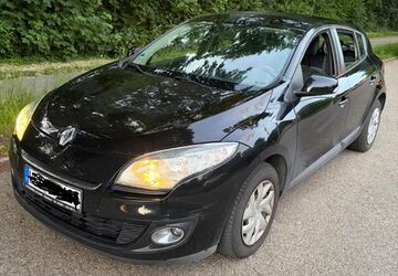 Renault Megane 189.000 km 2.700 &euro; Dinslaken 46537