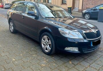 Skoda Octavia 224.000 km 2.499 &euro; Oberhausen 46149