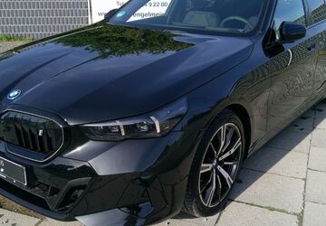 BMW i5 1.900 km 69.990 &euro; Haltern am See 45721