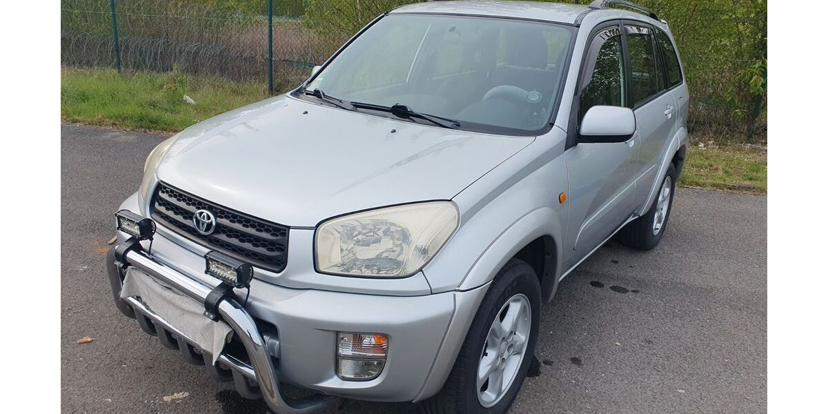 Toyota RAV 4 73.500 km 6.900 &euro; Datteln 45711