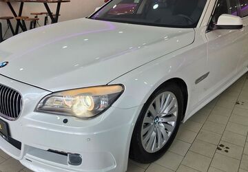 BMW 750 71.991 km 16.900 &euro; Recklinghausen 45661