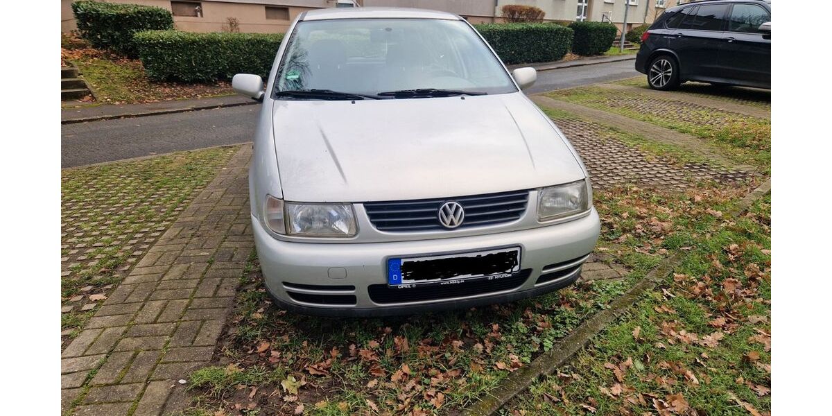 VW Polo 141.000 km 690 &euro; Witten 58456