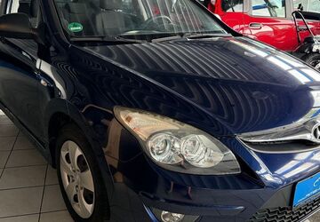 Hyundai i30 109.000 km 5.599 &euro; Gelsenkirchen 45884